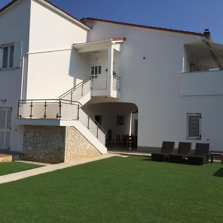 Appartamento Soline Ada Pjescana Uvala Esterno foto