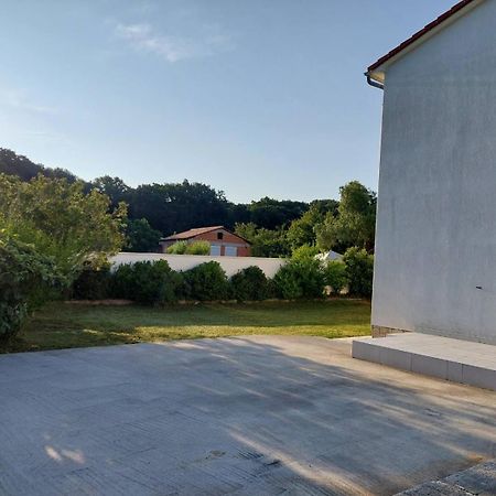Appartamento Soline Ada Pjescana Uvala Esterno foto