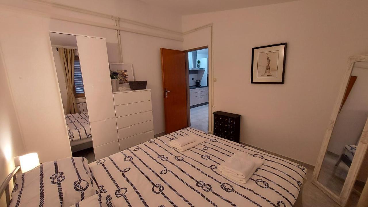 Appartamento Soline Ada Pjescana Uvala Esterno foto