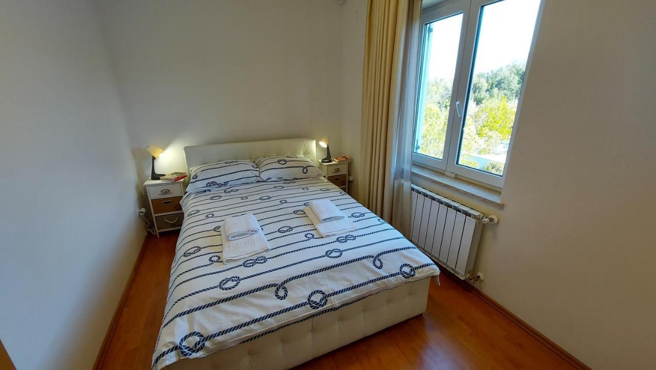 Appartamento Soline Ada Pjescana Uvala Esterno foto